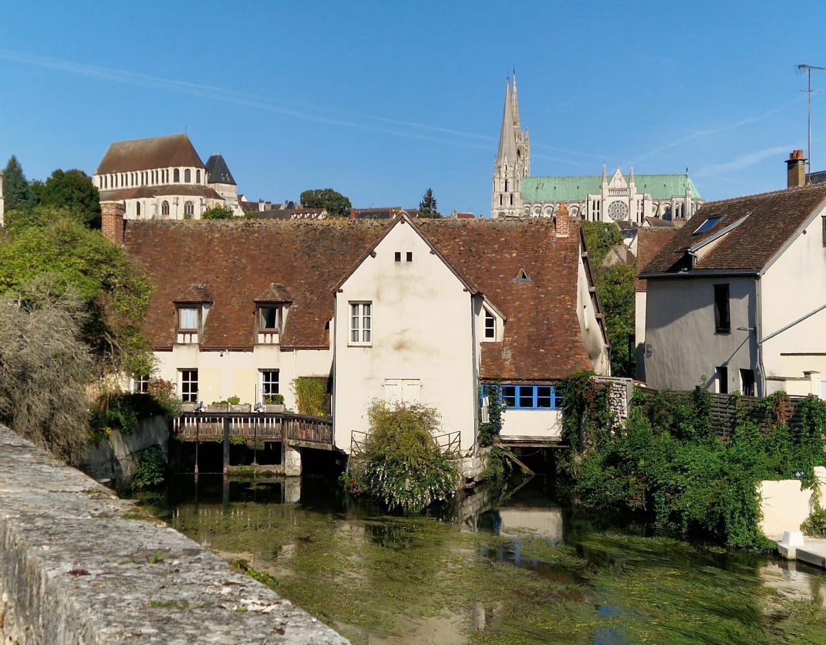 Chartres médiéval et Barjouville la nature - stephane