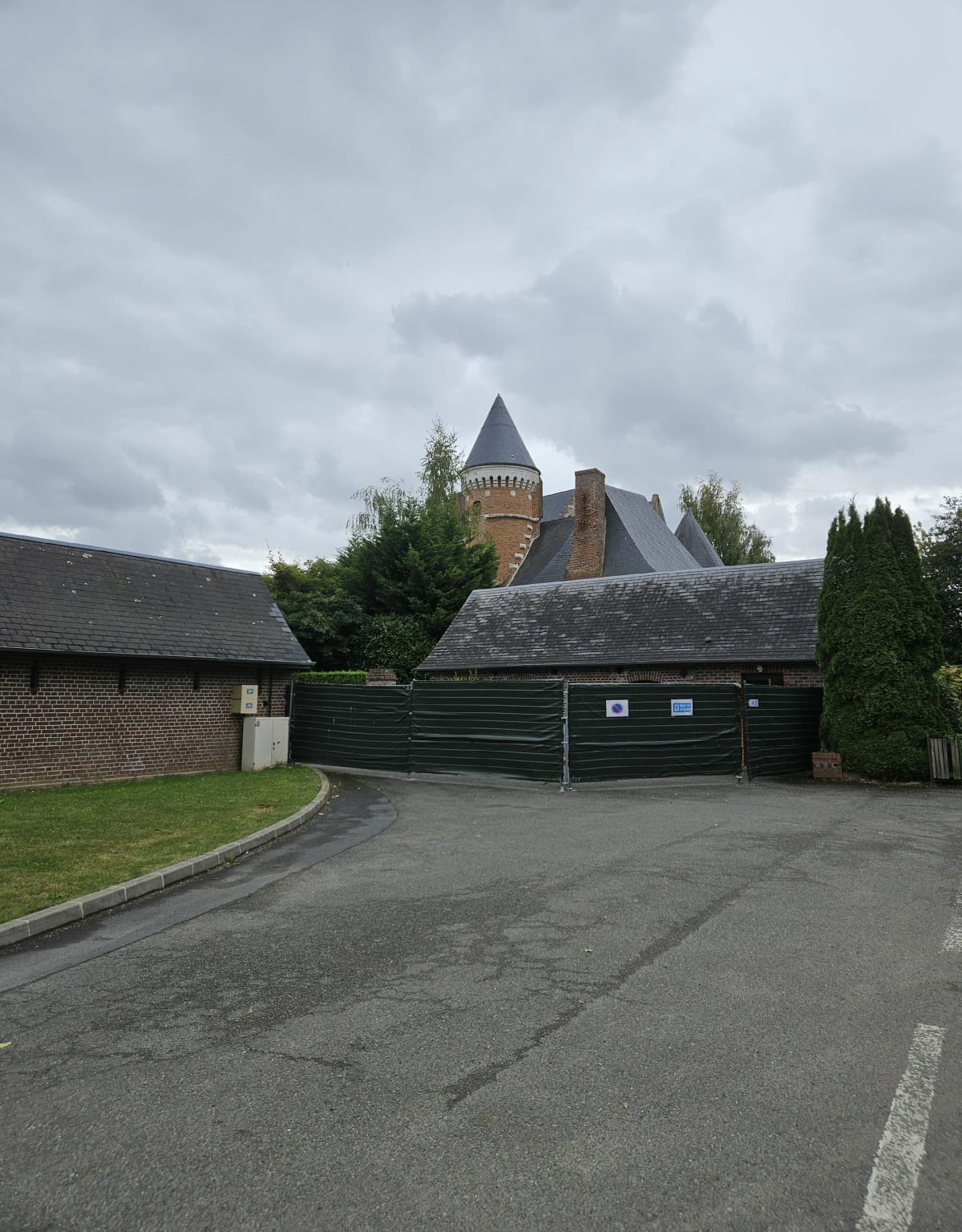 Manoir de Blangy, par les Cailloins - Blangy-sur-Bresle