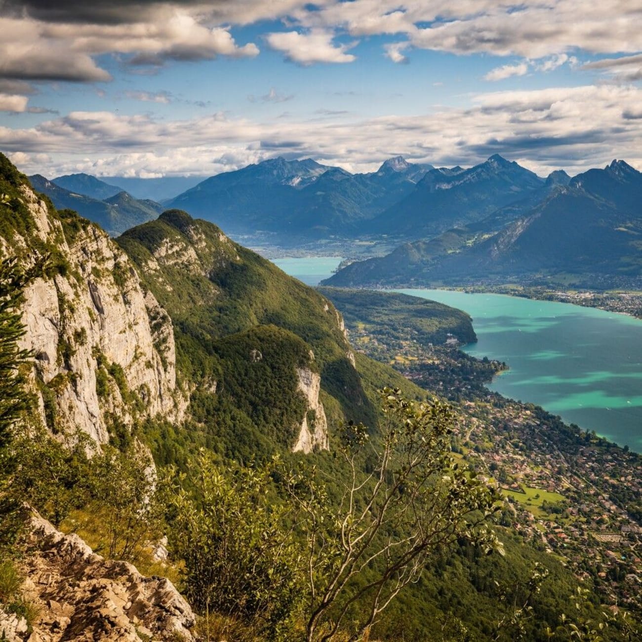 Point de vue de la randonnée aux mont Veyrier et mont Baron.
