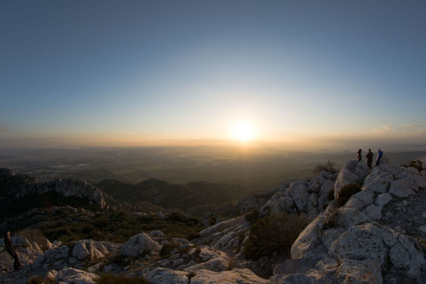 Randonnée Eyguières - Virée sur le toit des Alpilles et perspective vers l'azur