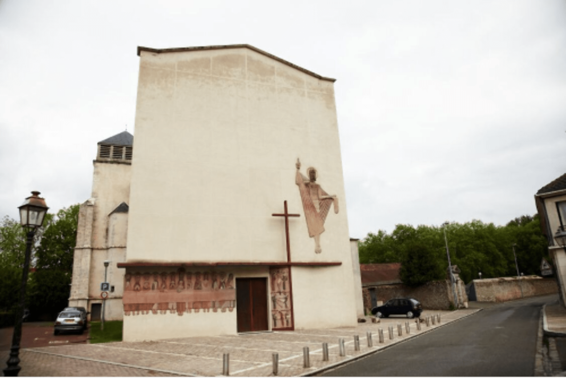 Randonnée Lèves - Autour de Lèves, entre étangs et monuments historiques