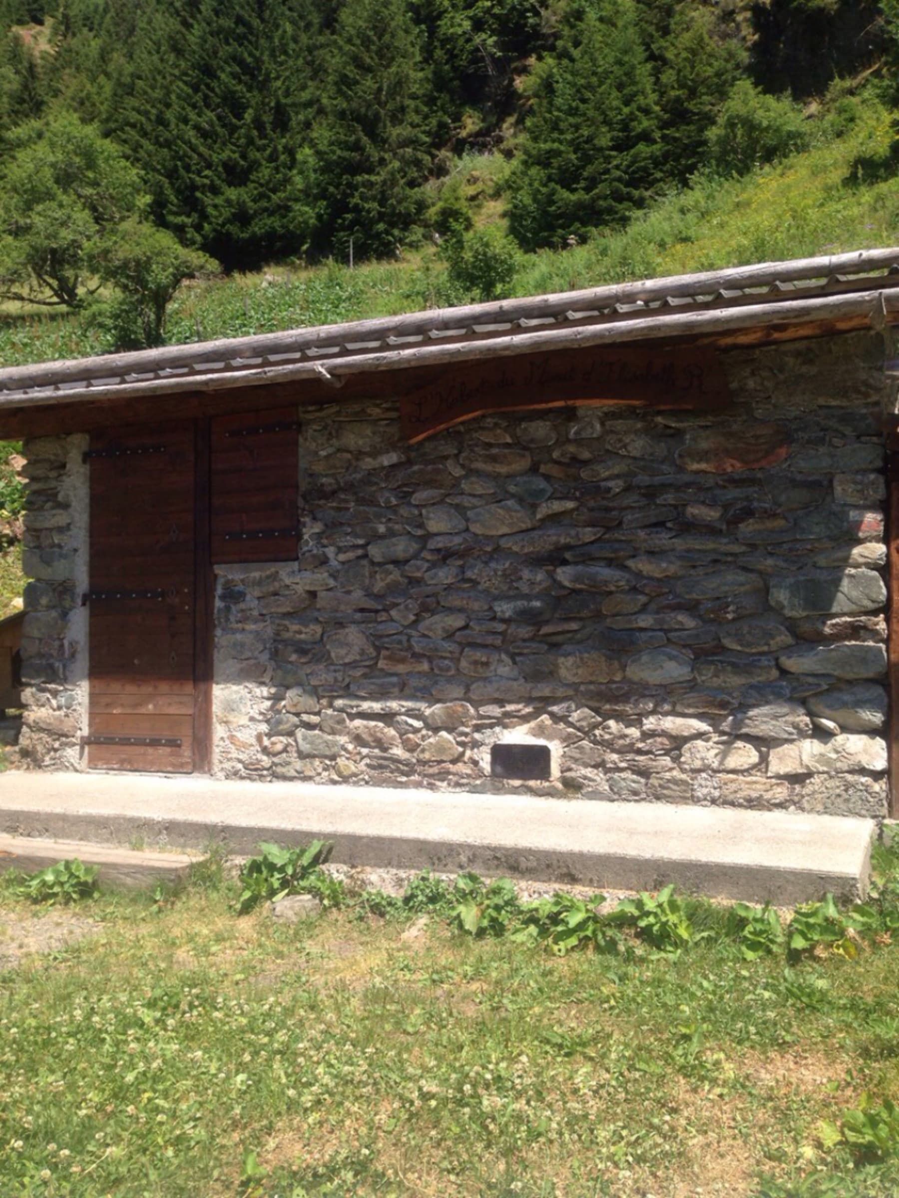 Randonnée Laval-en-Belledonne - Refuge d'Aiguebelle et immersion en Belledonne