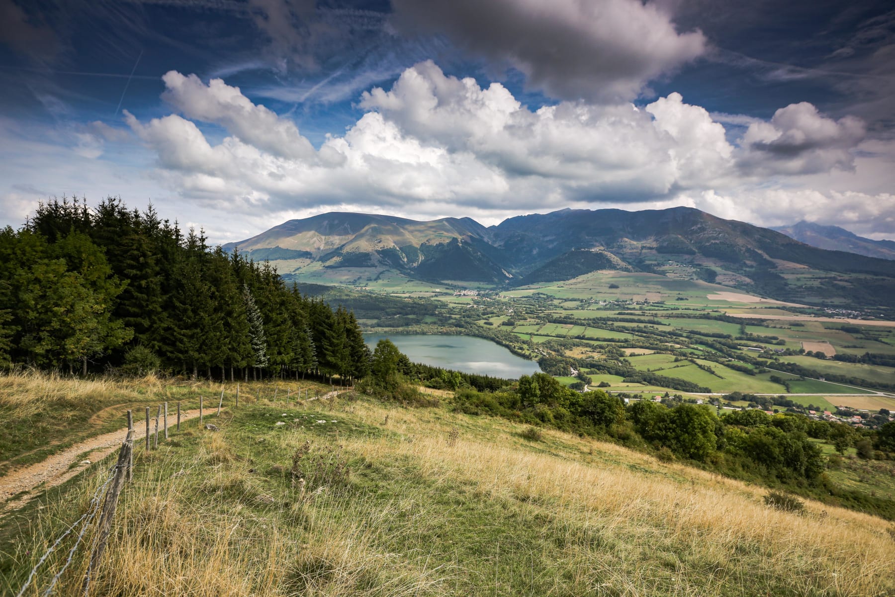 Randonnée Saint-Théoffrey - Tour des trois lacs et panoramas à couper le souffle