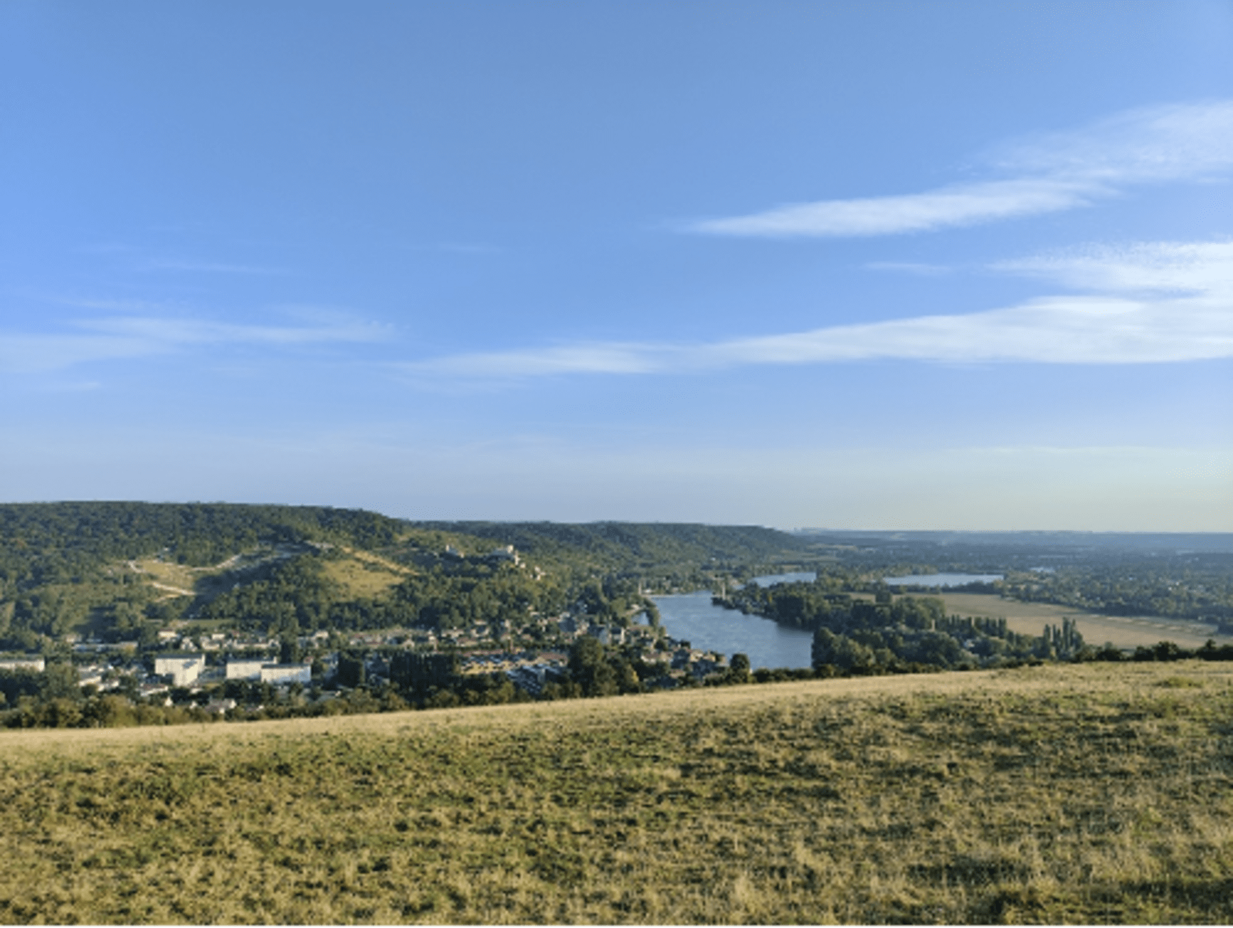 Randonnée Les Andelys - Belles vues sur La Seine et Les Andelys par le GR® 2