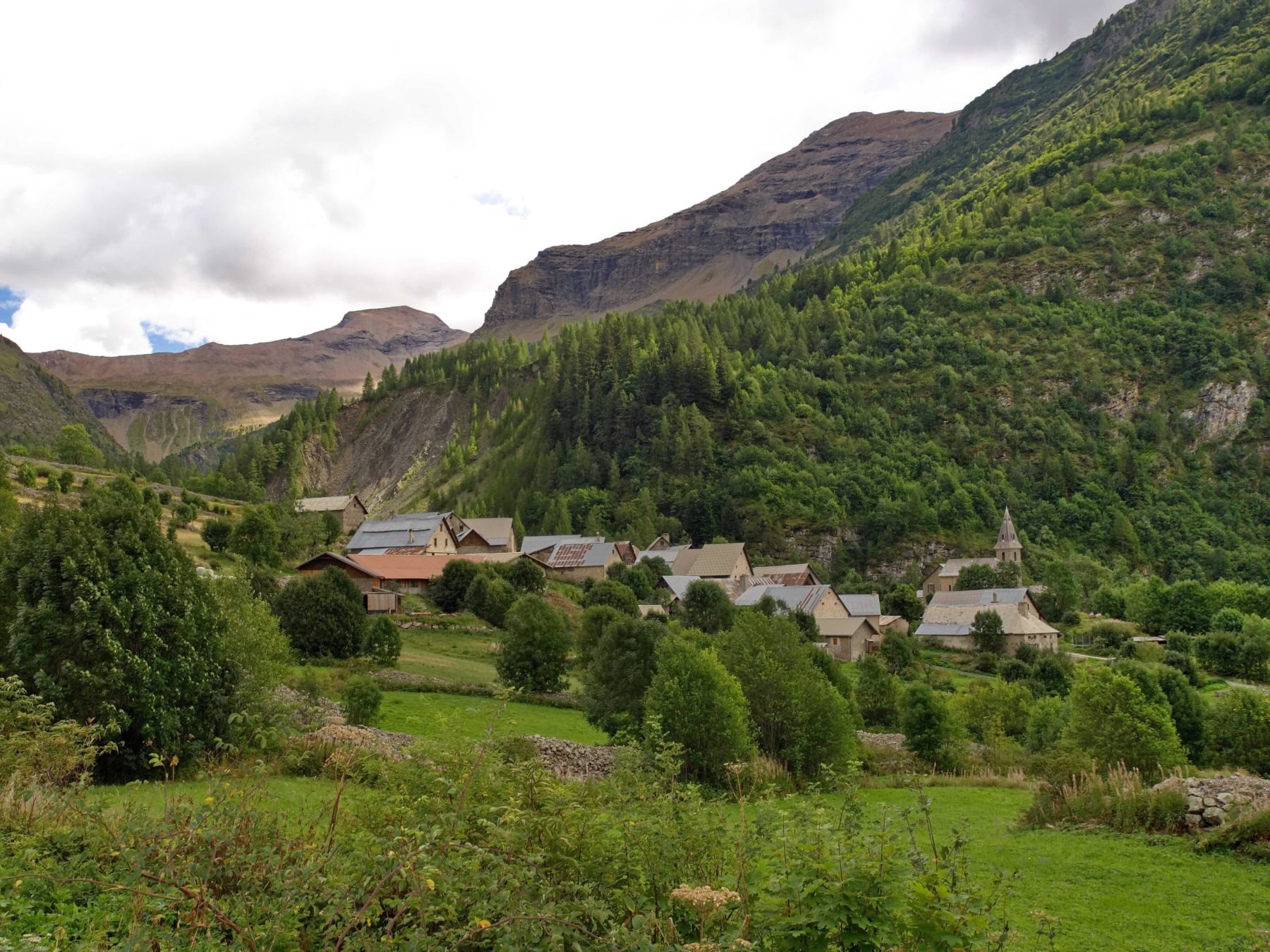 Randonnée Orcières - Hameau de Prapic et détente dans les Hautes-Alpes