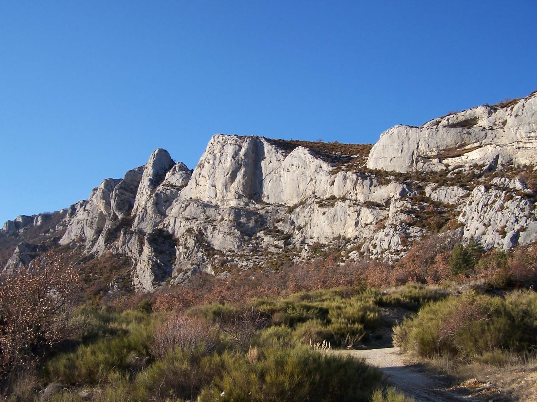 Randonnée Mévouillon - Virée rêvée au col de la Trappe dans les Baronnies provençales