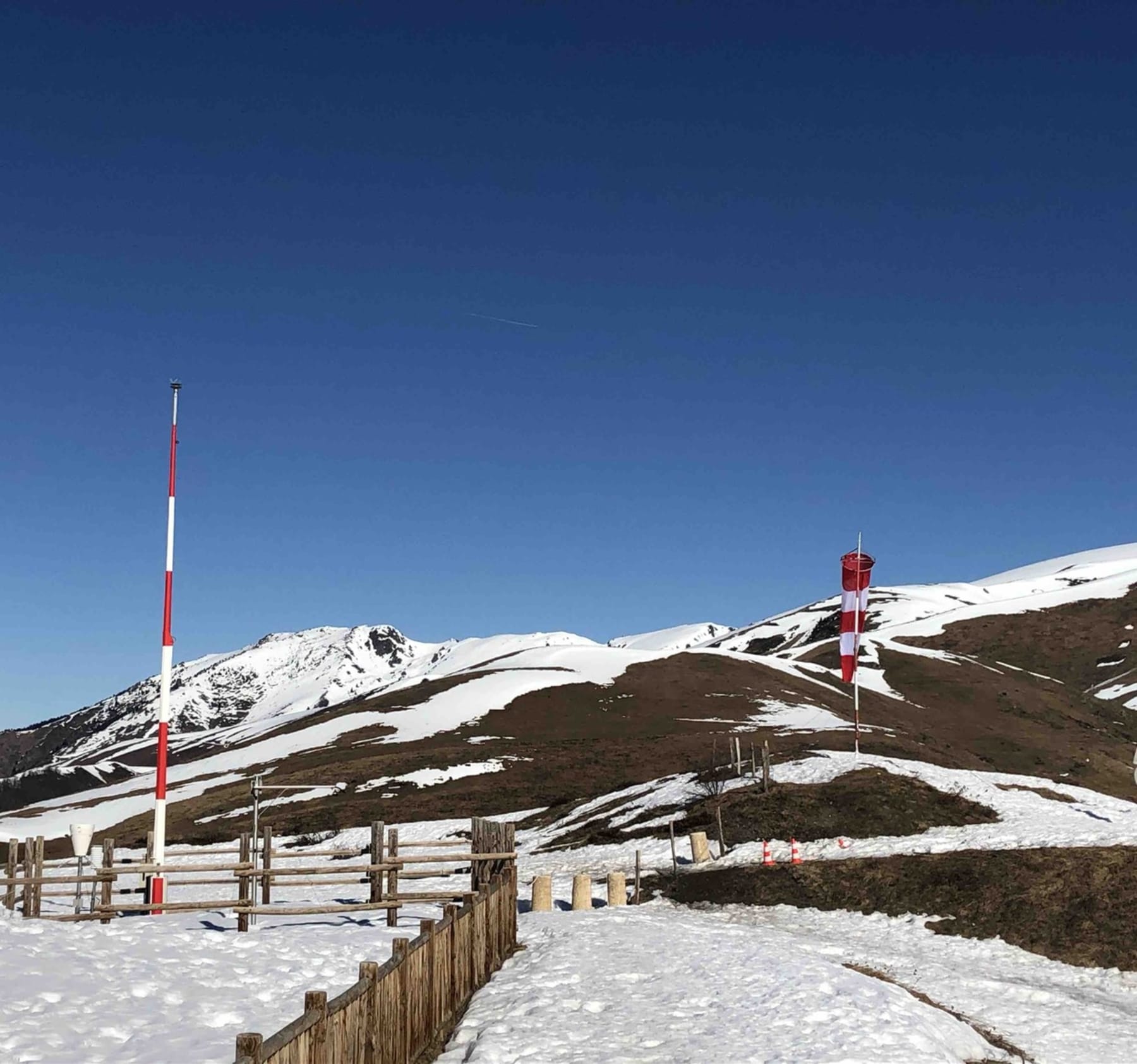 Randonnée Germ - Balade familiale enneigée à Peyragudes