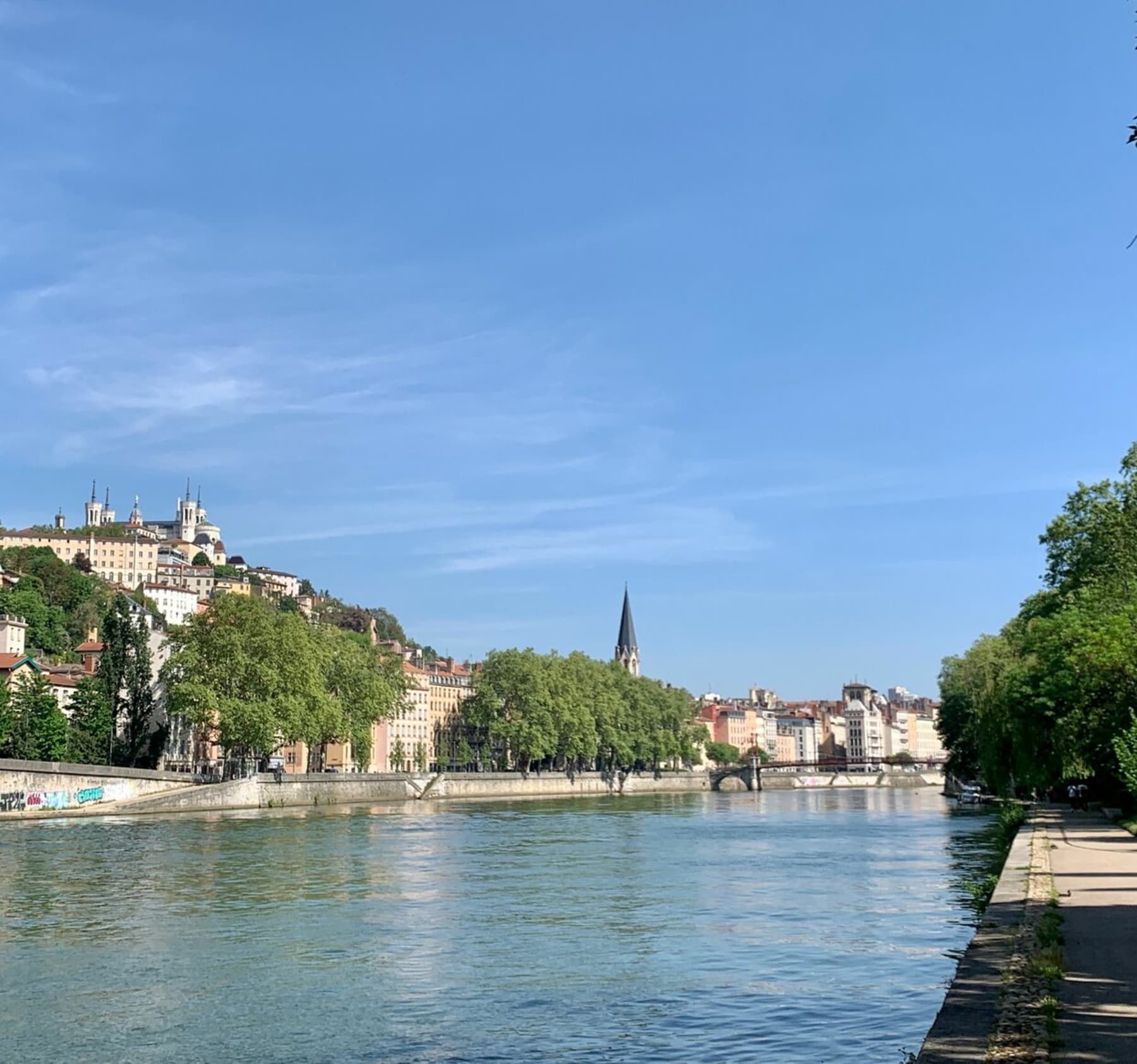 Randonnée Lyon - Balade à vélo citadine entre Rhône, Saône et leur Confluence