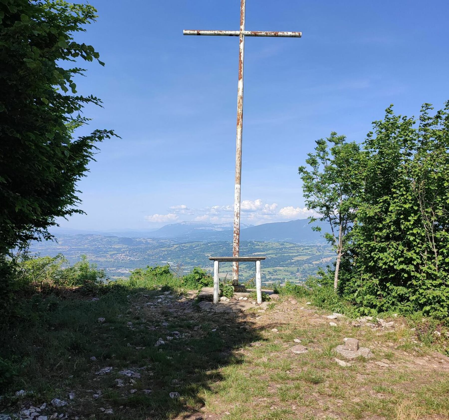 Randonnée Aix-les-Bains - Grotte aux fées et Croix de Meyrieu