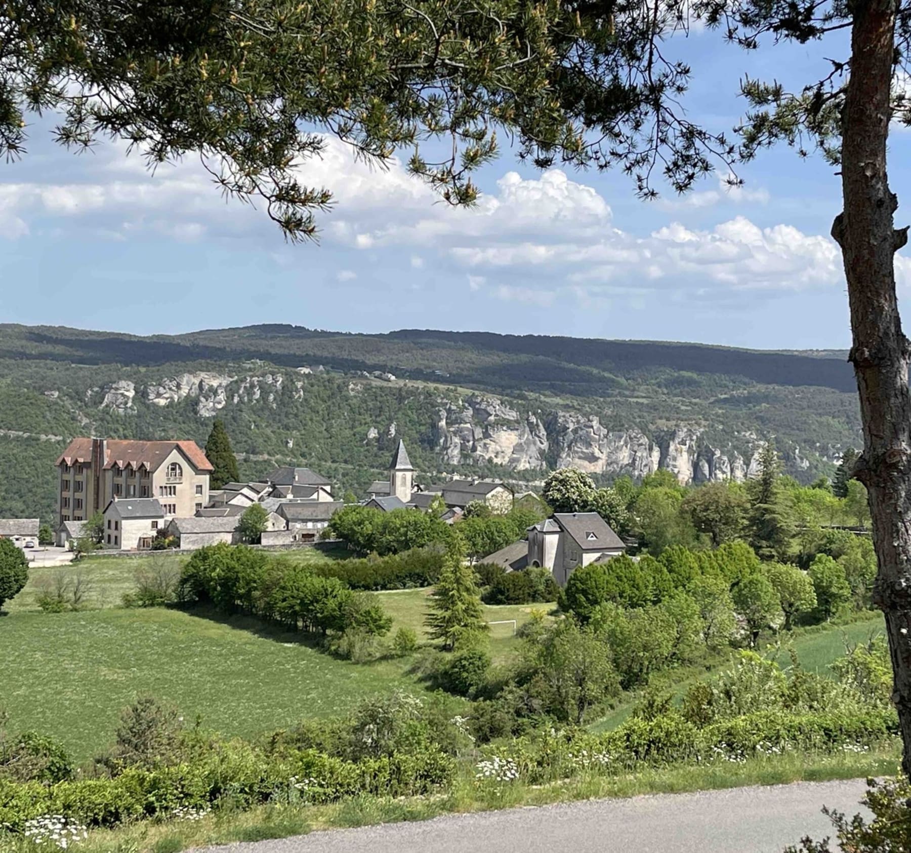 Randonnée Massegros Causses Gorges - Saint-Rome-de-Dolan et ses points de vues sur les gorges