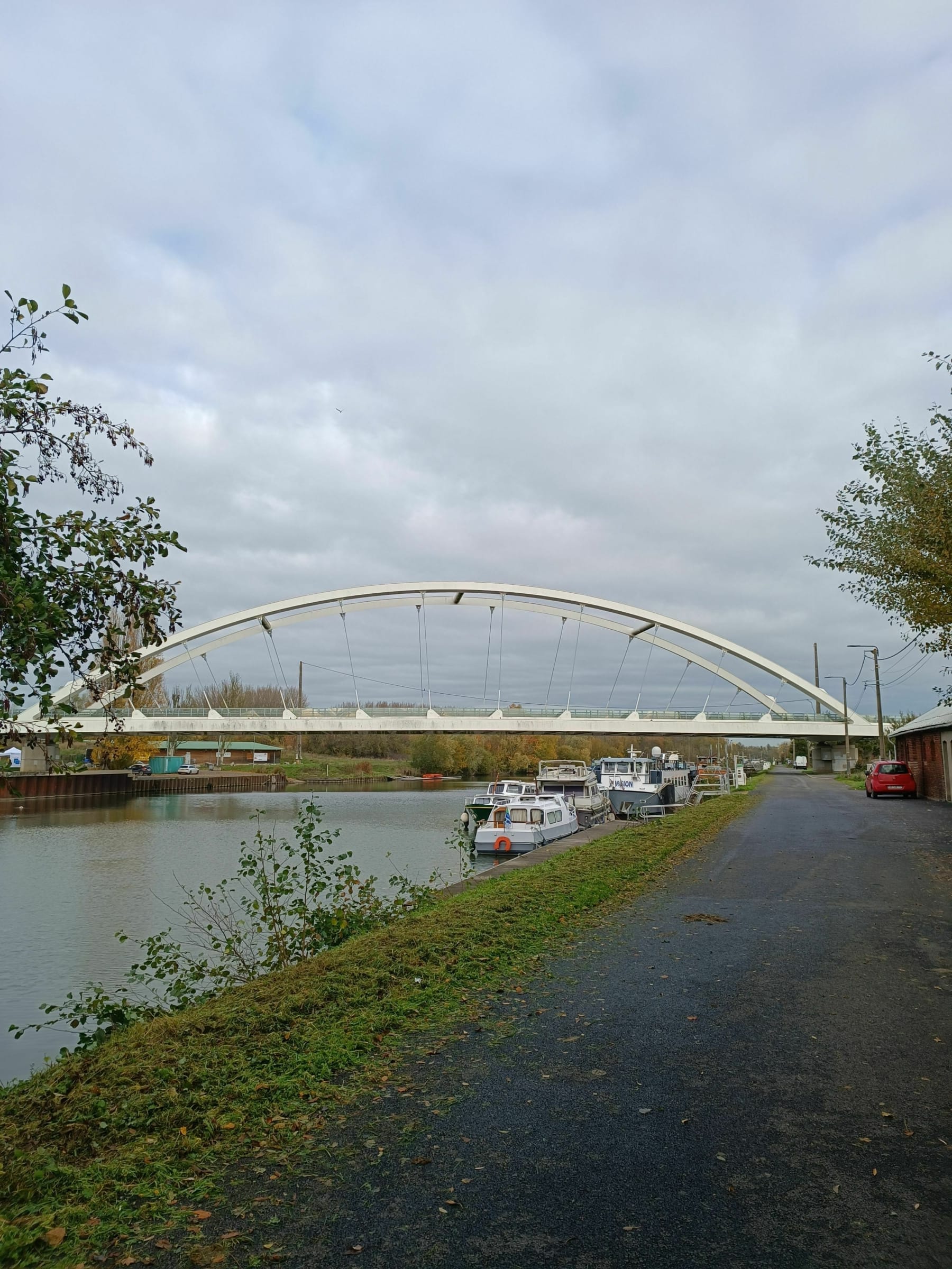 Randonnée Béthune - Promenade autour de Béthune par le canal et les étangs