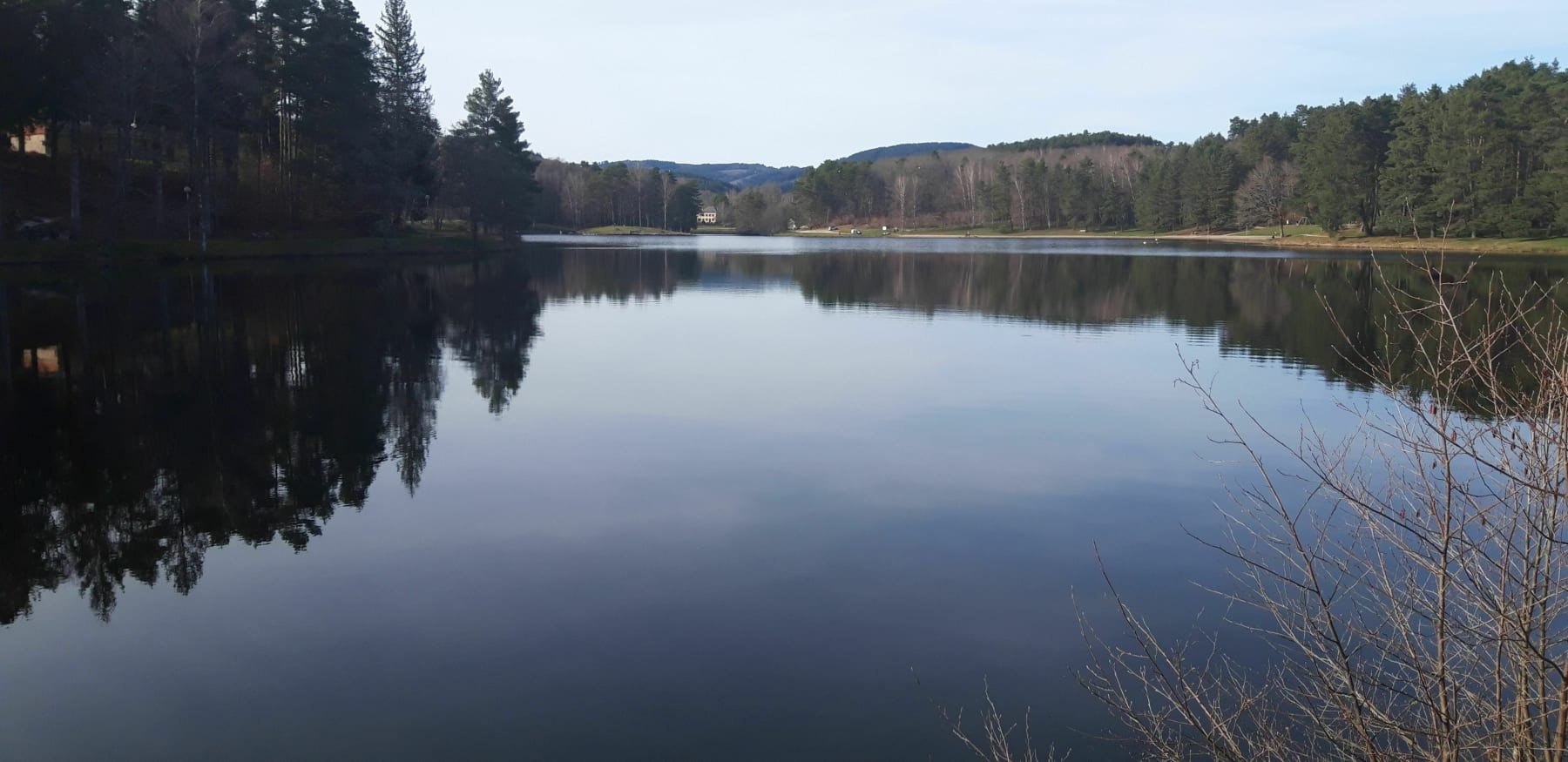 Randonnée Égletons - Tour du lac du Deiro