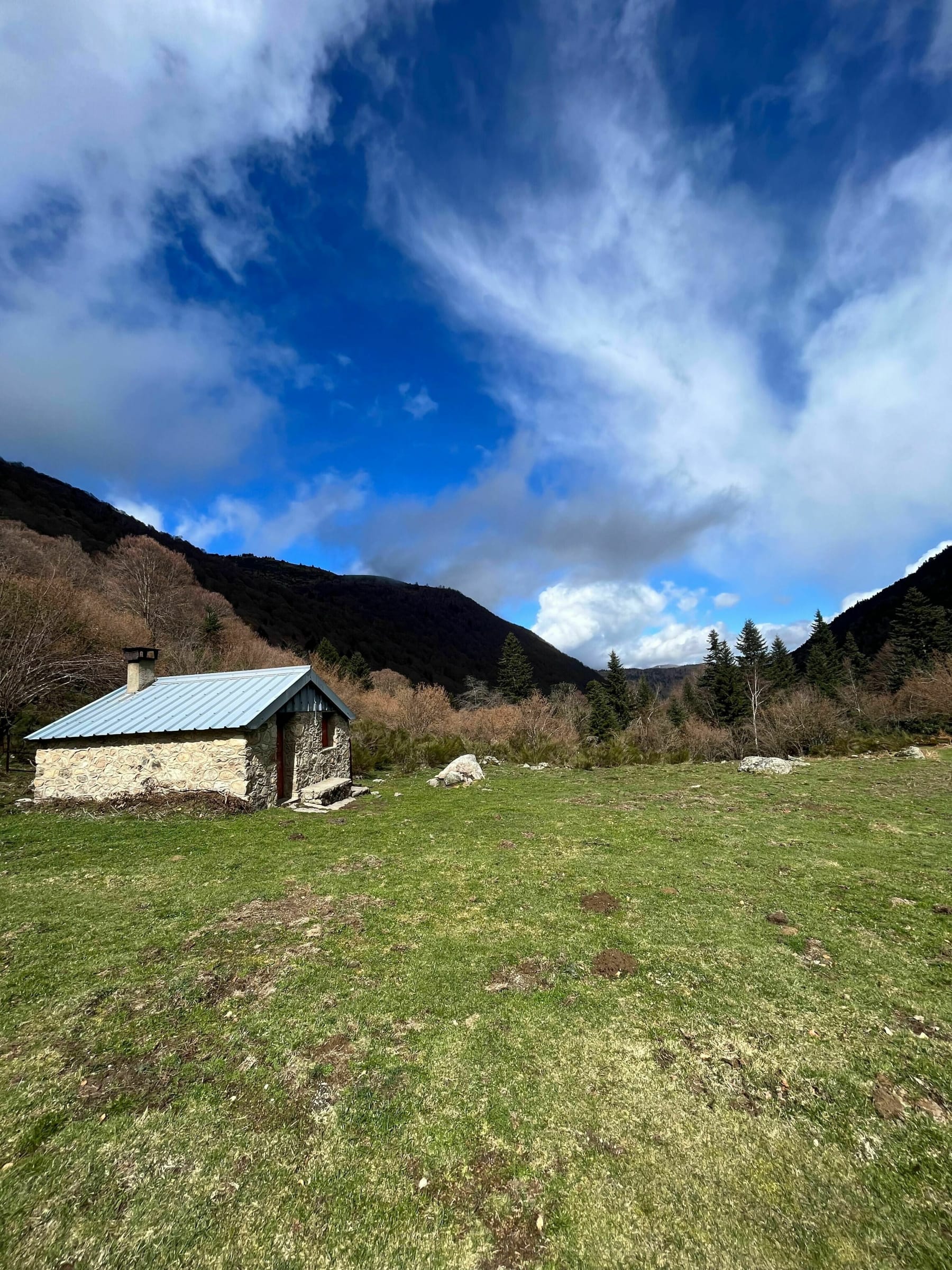 Randonnée Savignac-les-Ormeaux - Cabanes de Savignac