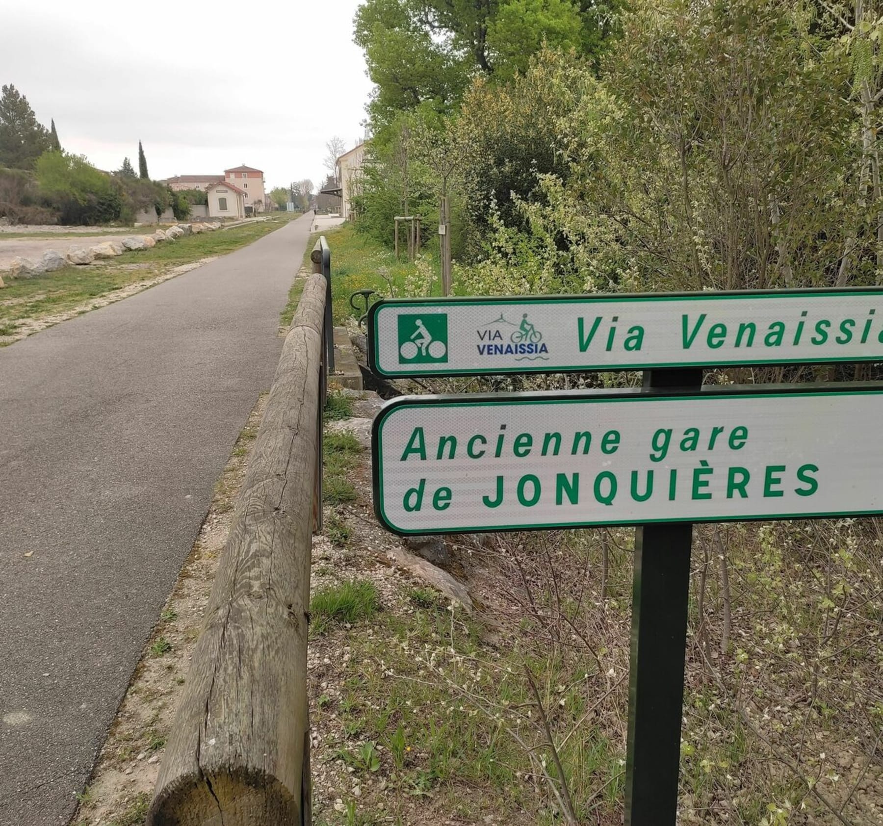 Randonnée Jonquières - Via Venessia de Jonquières à Carpentras en VTc