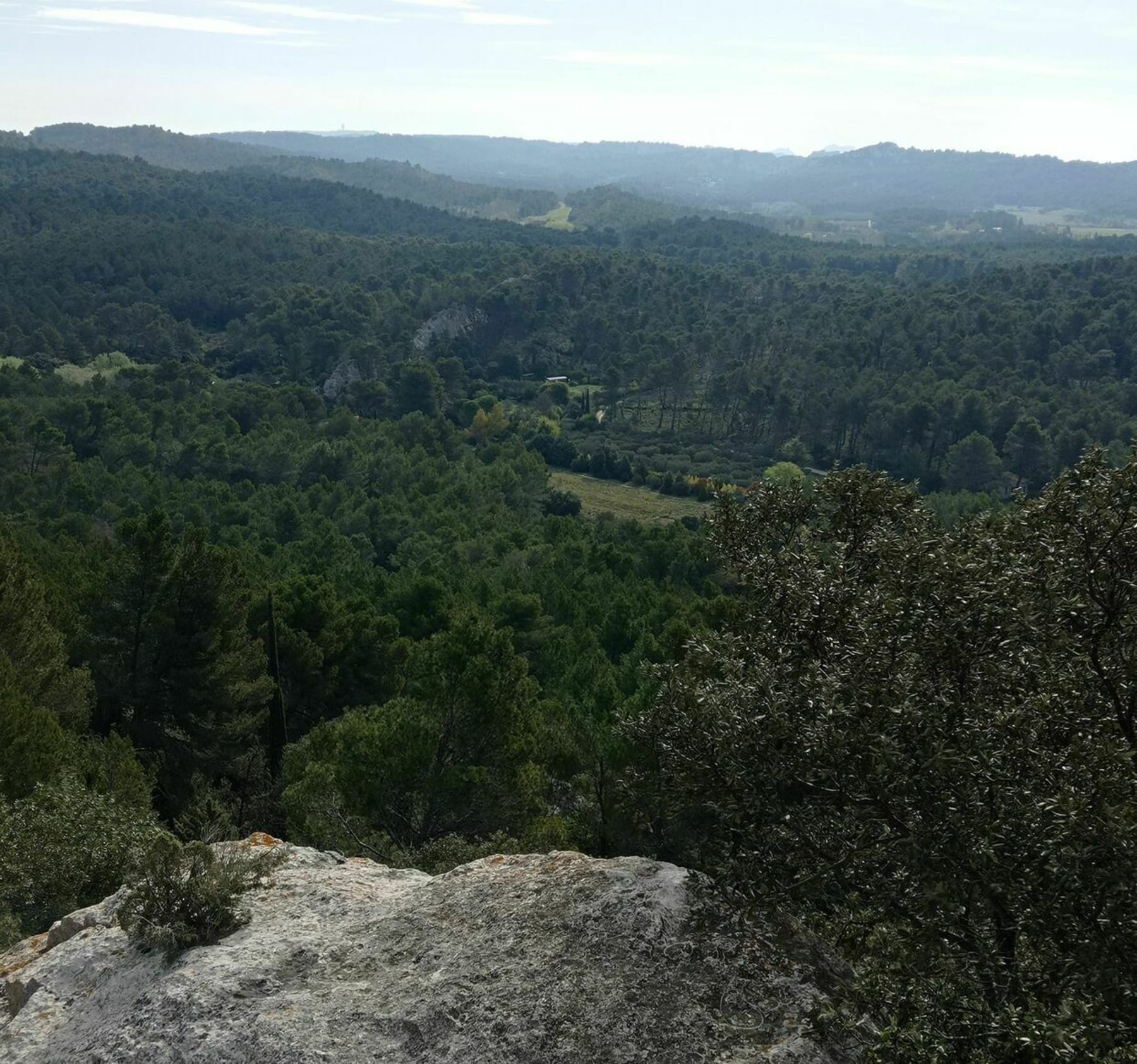 Randonnée Fontvieille - Du vallon de la Leque aux Traversières