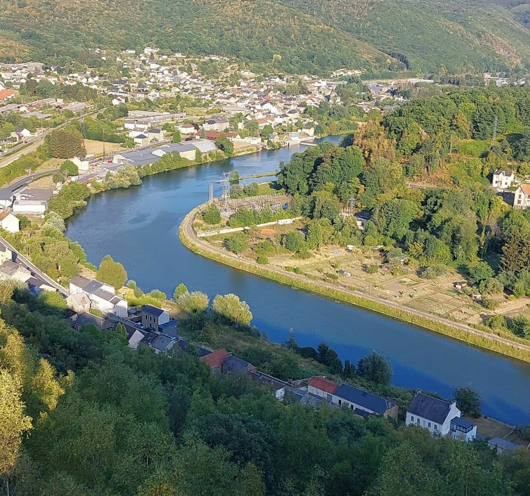 Randonnée Bogny-sur-Meuse - Rando des quatres fils Aymont et la Roche Bayart