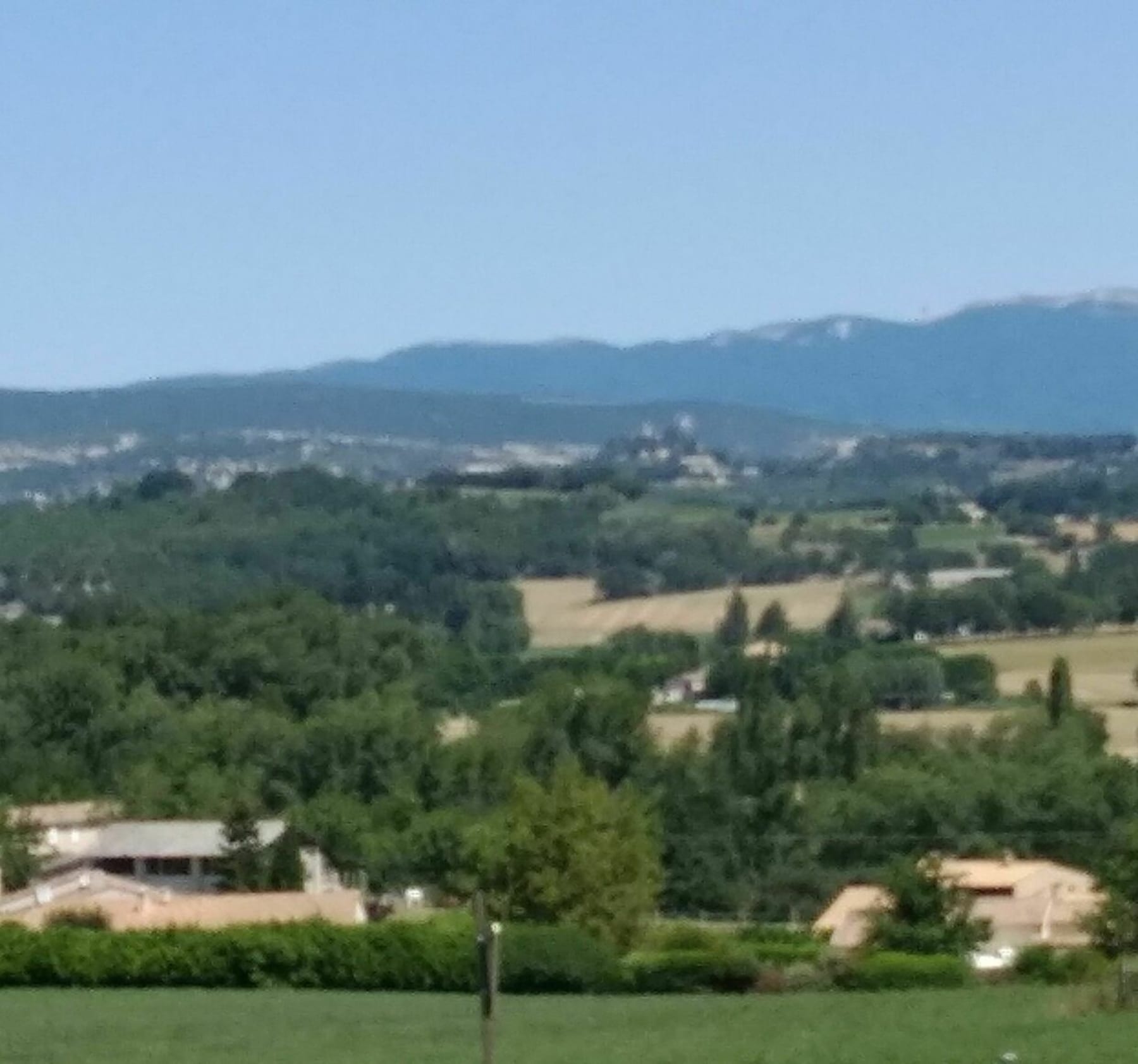 Randonnée Dauphin - Balade au très joli village de Dauphin dans le Lubéron