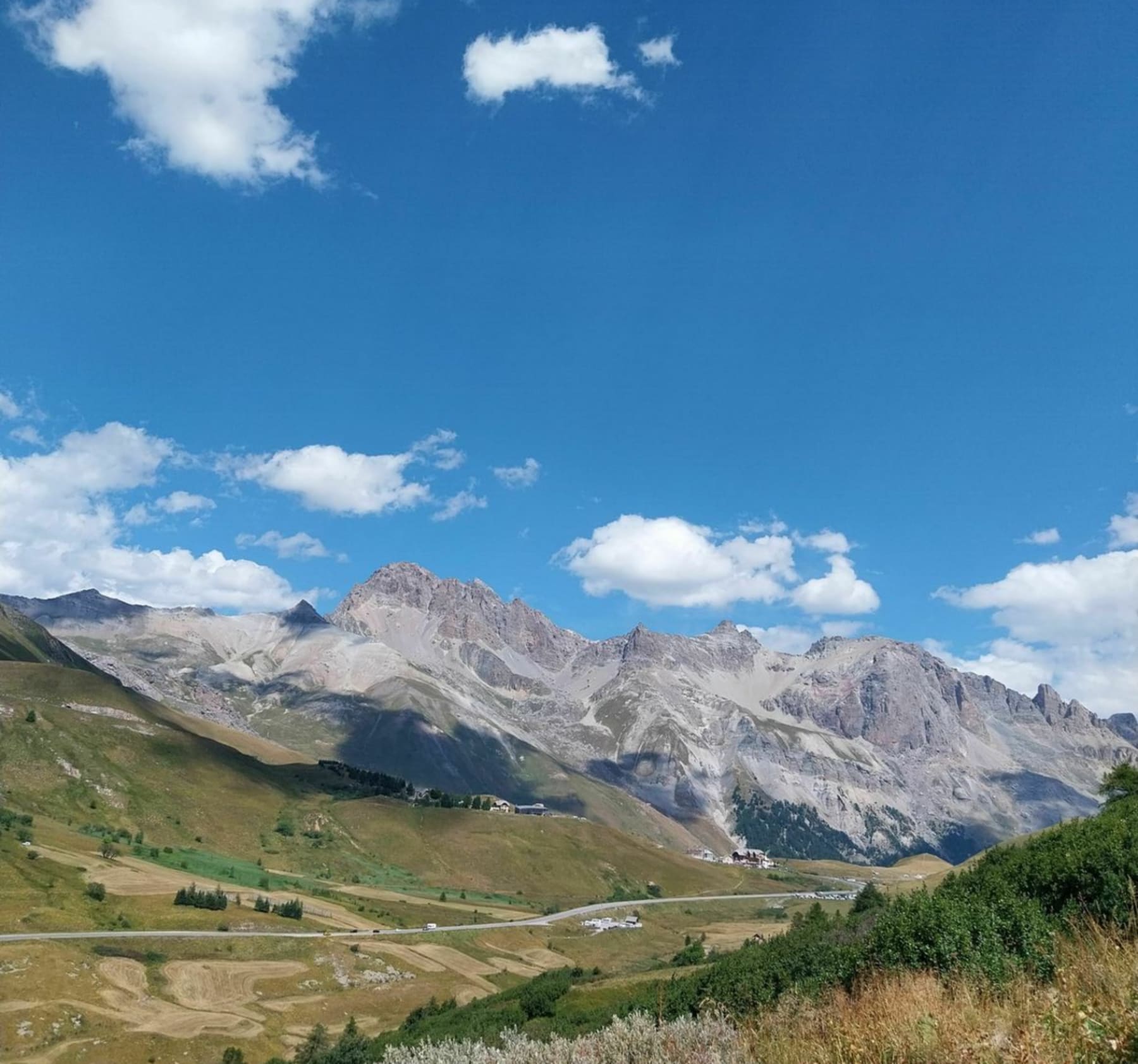 Randonnée Villar-d'Arêne - Sentier des crevasses dans les Hautes Alpes.