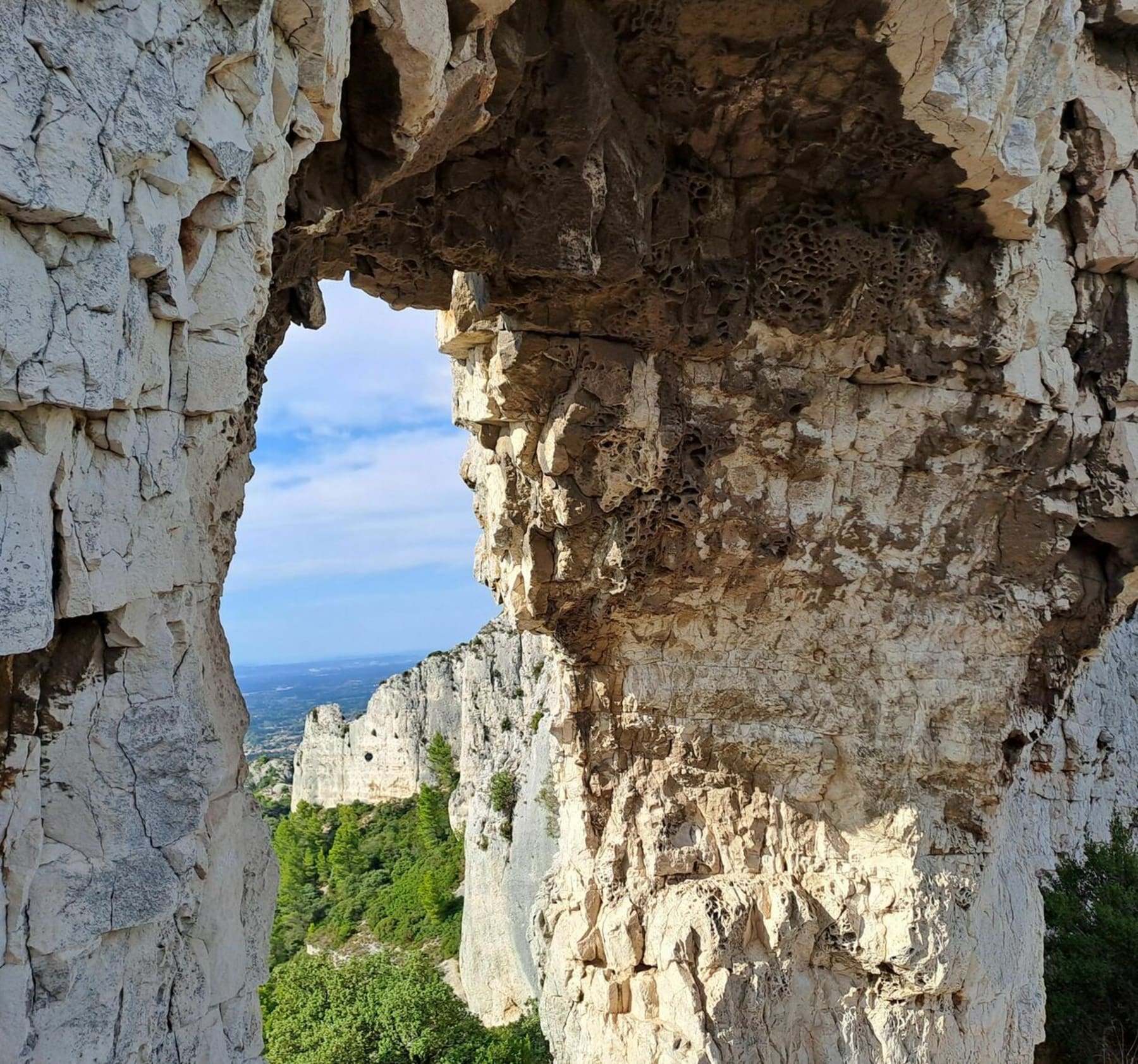 Randonnée Saint-Rémy-de-Provence - Belle rando sur le plateau de la Caume