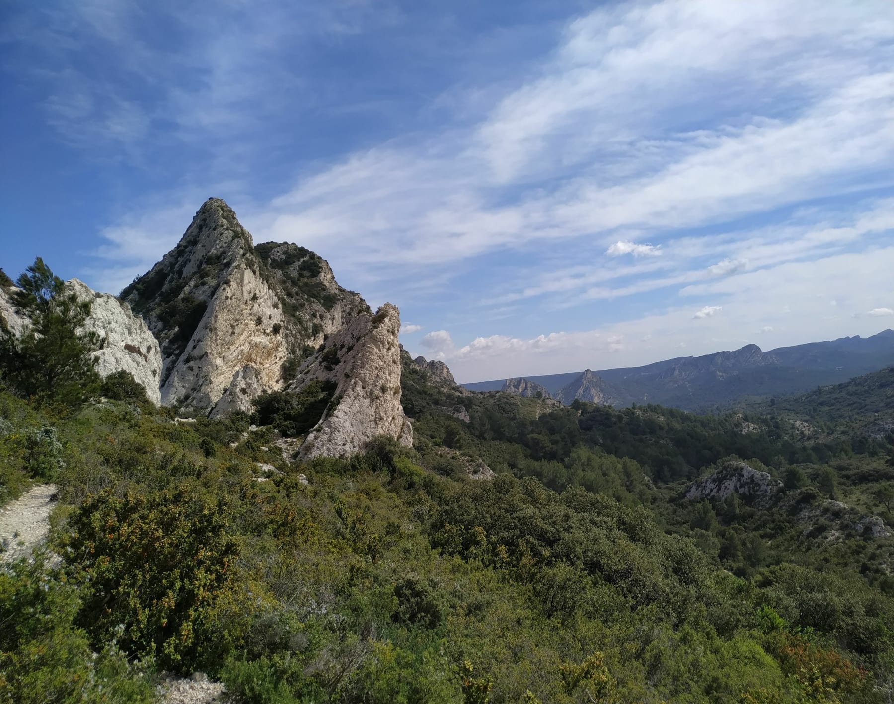 Randonnée Saint-Rémy-de-Provence - Les crêtes de Saint Rémy de Provence