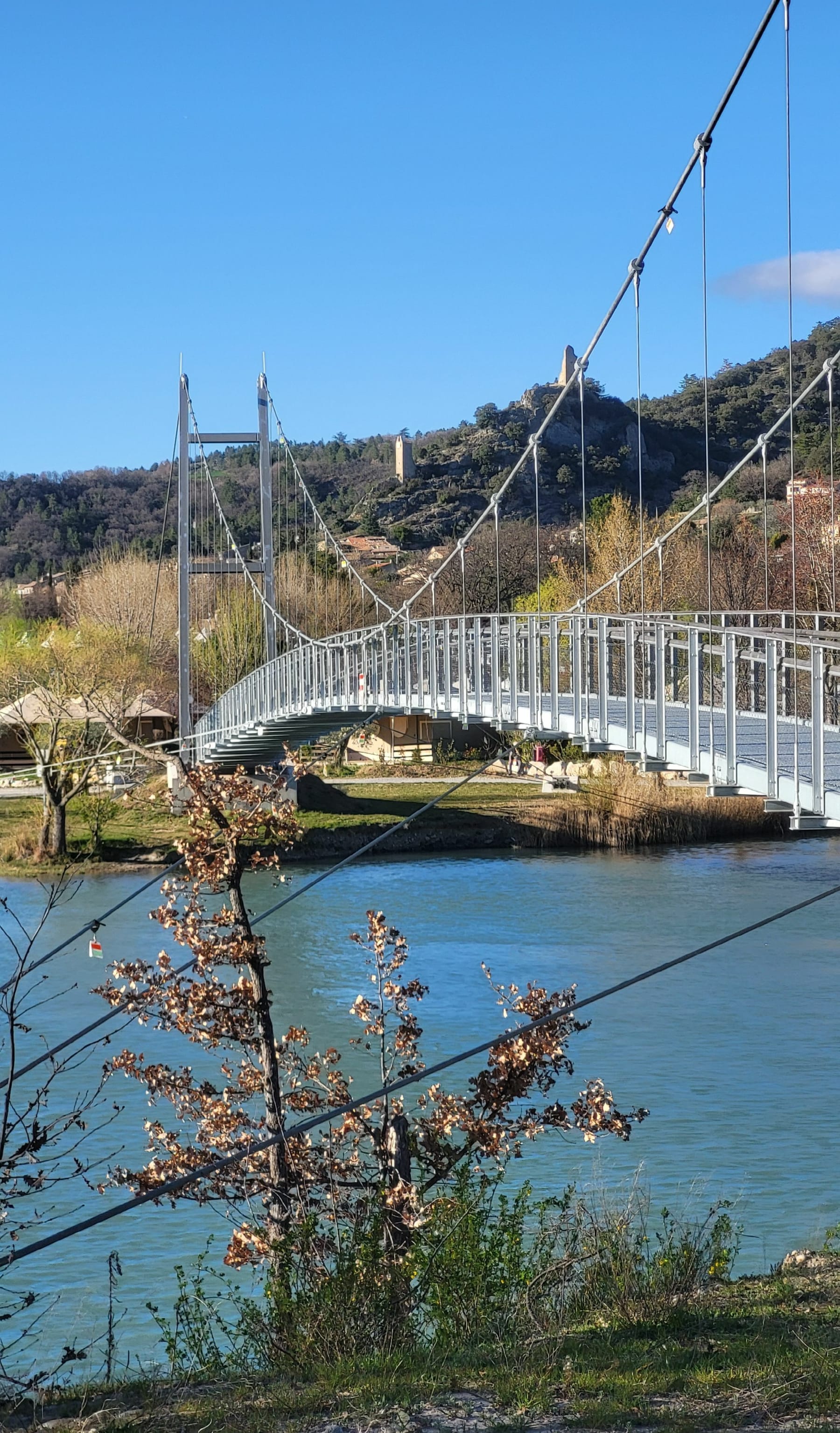 Randonnée Châteauneuf-Val-Saint-Donat - Petite boucle