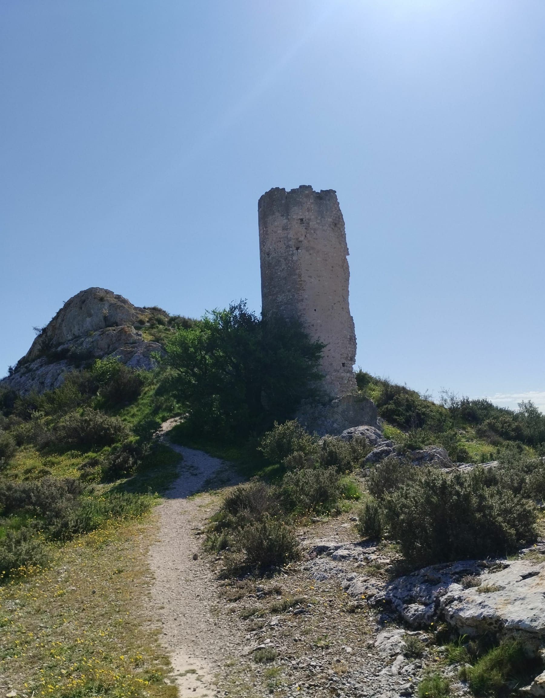 Randonnée Paradou - Paradou les tours