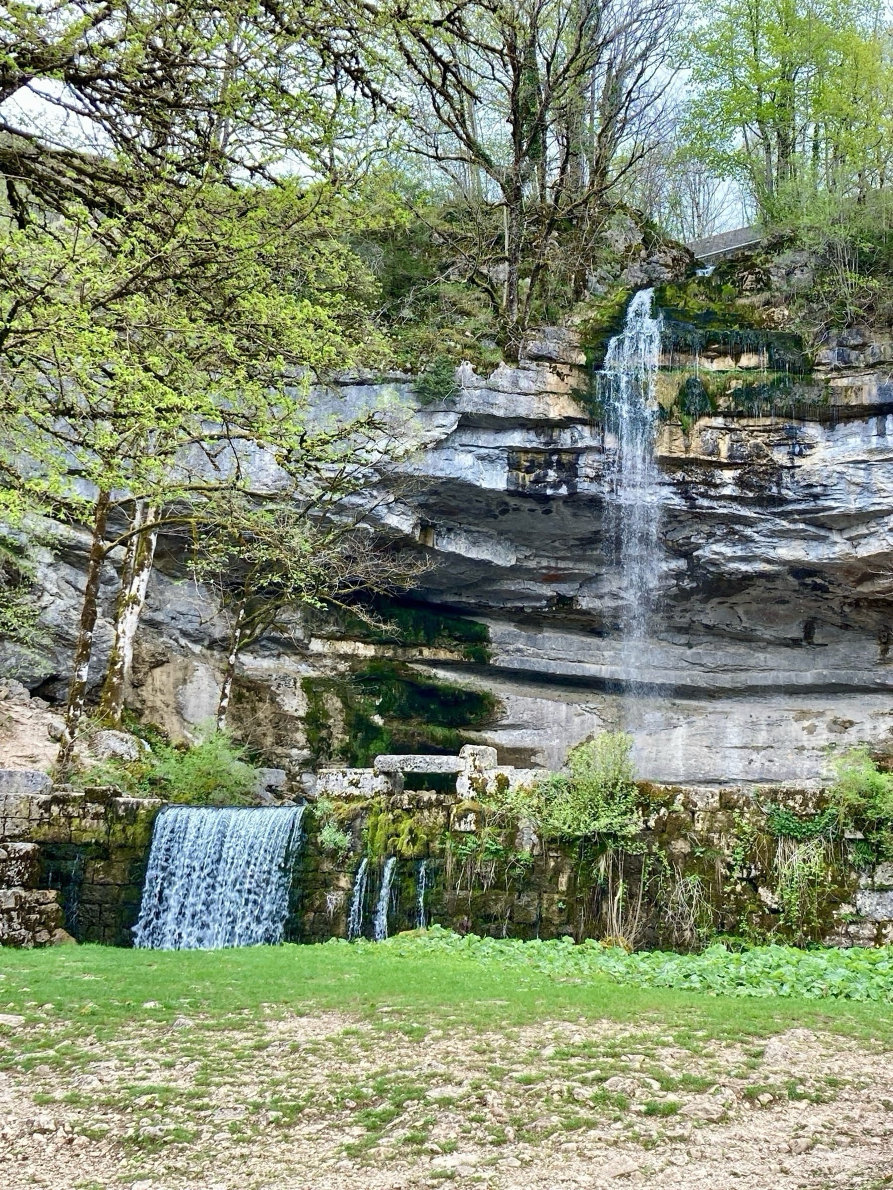 Randonnée La Chaux-du-Dombief - Cascade du saut Girard