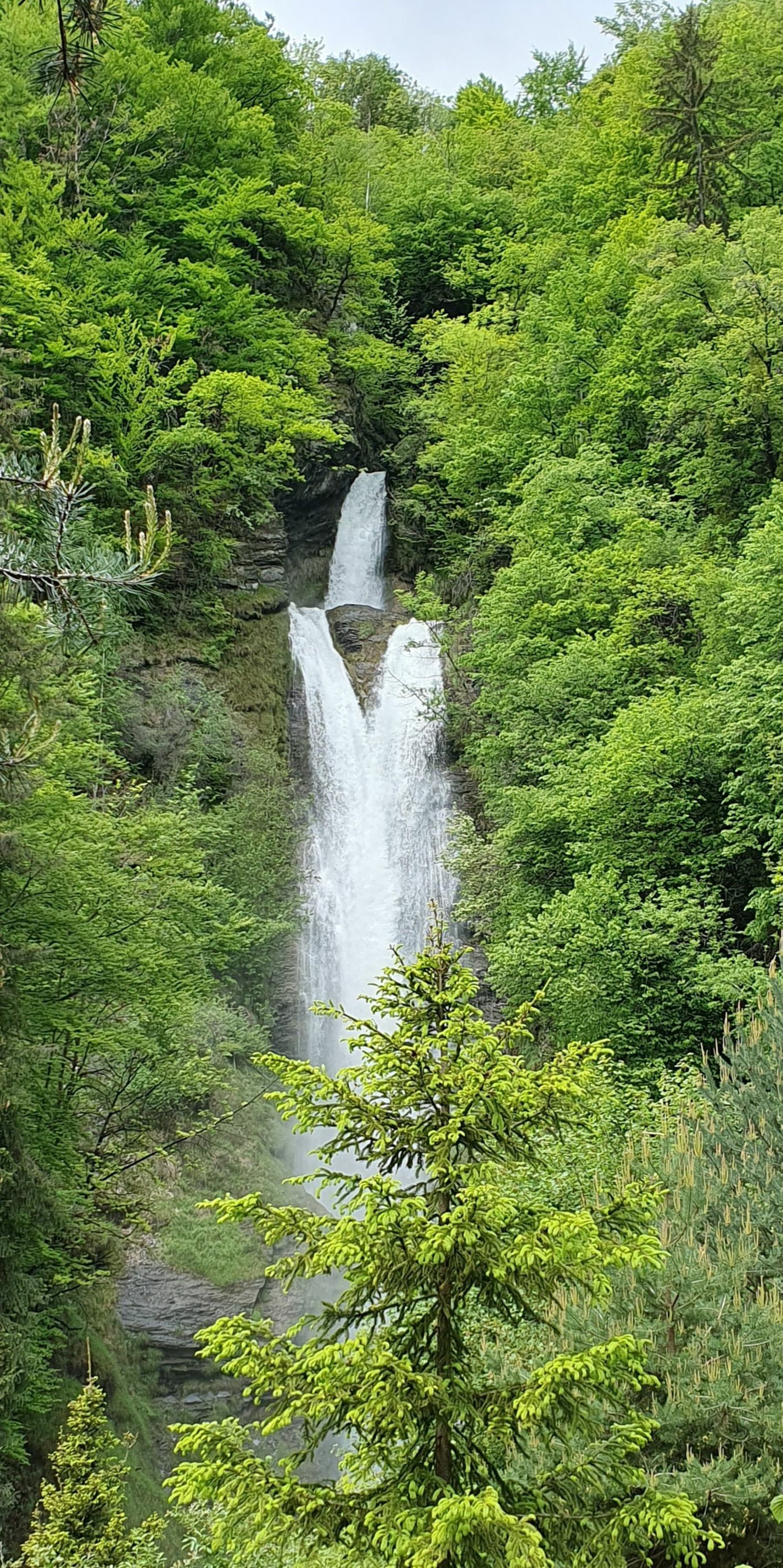 Randonnée Passy - Cascade de cœur à Passy