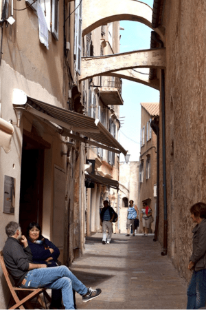 Bonifacio, tours de Pise et émulsions génoises - Bonifacio - 2