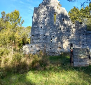 La chapelle Saint Peire - Saint-Étienne-du-Grès - 2