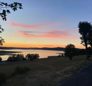 Soleil couchant sur le lac de Naussac - Langogne - 2
