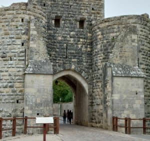 De tocht door Provins langs de wallen - Provins - 2