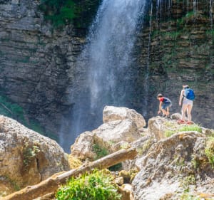 Van St Pierre d'Entremont tot de Cirque de St Même-waterval - Saint-Pierre-d'Entremont - 2