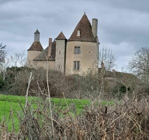 Deux châteaux et un moulin - Besson - 2