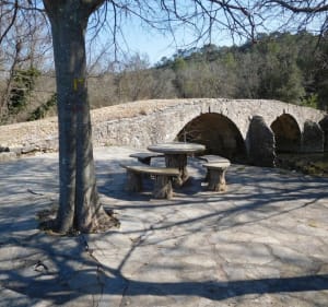 Chapelle Notre-Dame d’Aleyrac et Pont du Cammaous - Vacquières - 2