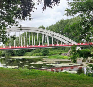 Les écluses du canal du Berry. - Vaux - 2