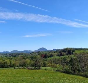 Sortie avec la chaîne des puys comme paysage - Valérie - 3