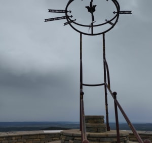 Le moulin, le lac et le Mas Neuf - Claret - 2
