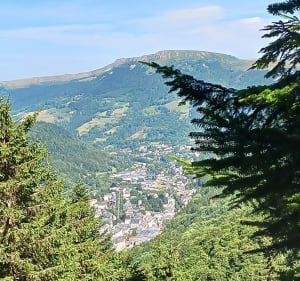 Grande cascade Mont Dore et vue sur le Puy de Sancy - andre - 3