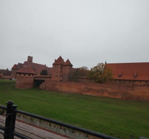 Dwa mosty i zamek - Anna - 4