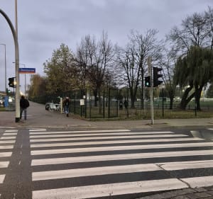 Pomiędzy stadionami - Monika - 2