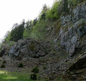 Une cascade de cascades autour du lac de la Lauch ... - Linthal - 3