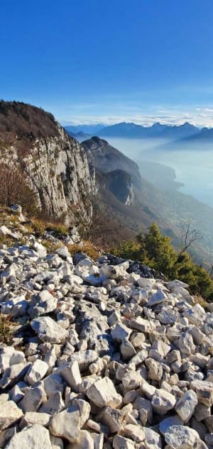 Klim naar het oude kabelbaanstation en geniet van de uitzichten - Annecy - 2