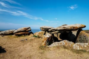 Phare, citadelle et mégalithes : on en prend plein l'île d'Yeu - Decathlon - 2