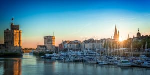 Tour enrichissant à La Rochelle et se raconter des histoires - Decathlon - 3