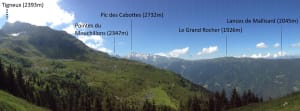 Pierre du Pin et cimes découpées de Belledonne - La Ferrière - 3