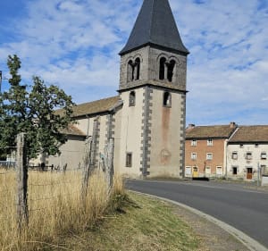 St-Jacques-d'Ambur et panorama sur Puy-de-Dôme - Saint-Jacques-d'Ambur - 2