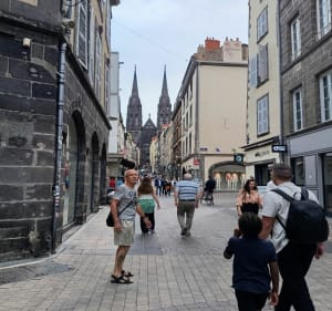 Balade dans le centre-ville de Clermont-Ferrand - Clermont-Ferrand - 4