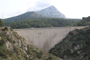 Kruis van de Provence en panoramische bergkammen - Saint-Marc-Jaumegarde - 3