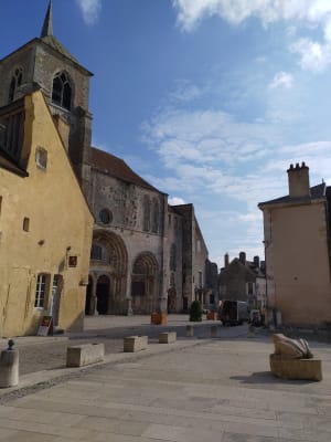 Petite itinérance dans le Morvan et surprise architecturale - Avallon - 3